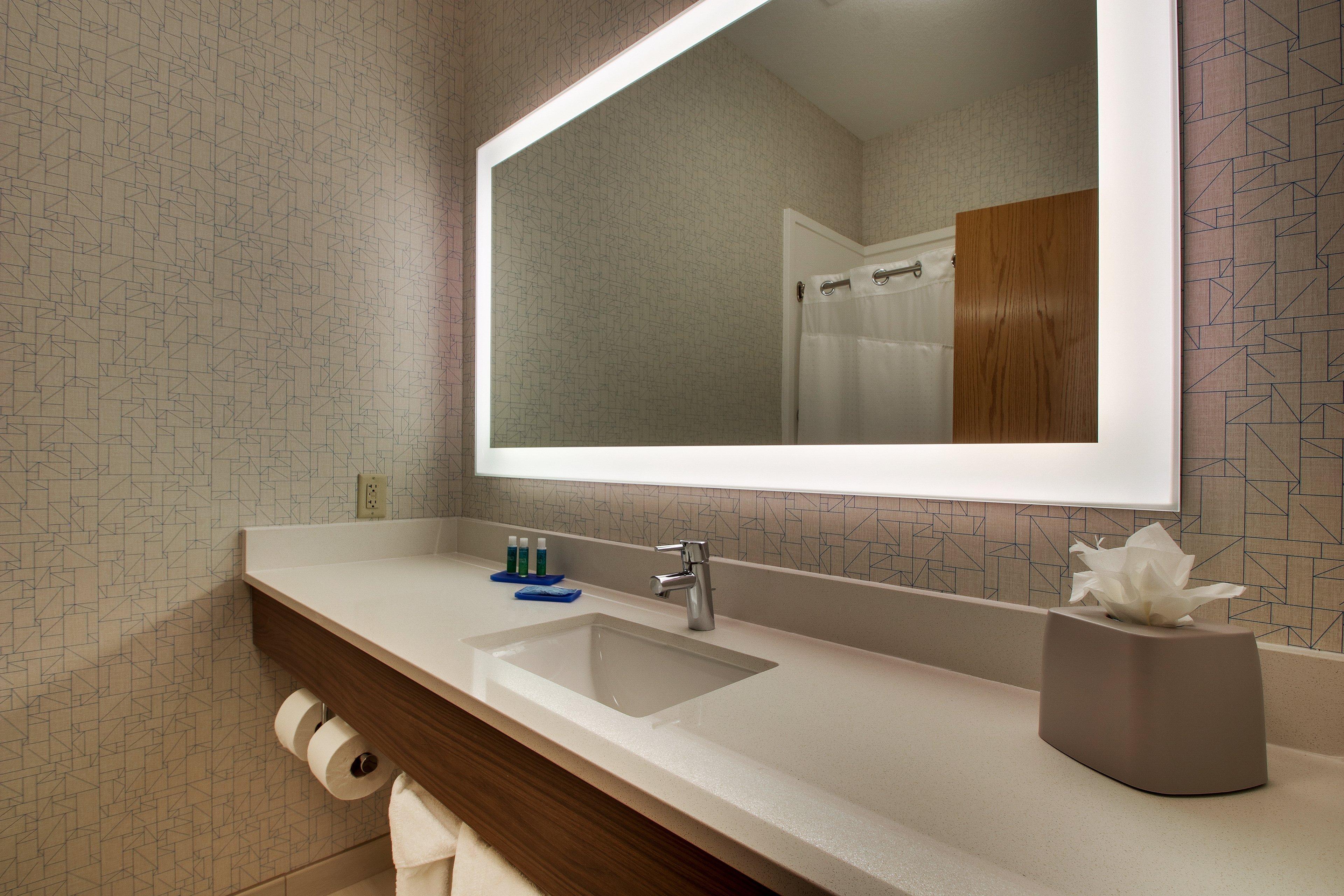 Holiday Inn Express Hotel & Suites Morris By Ihg Buitenkant foto