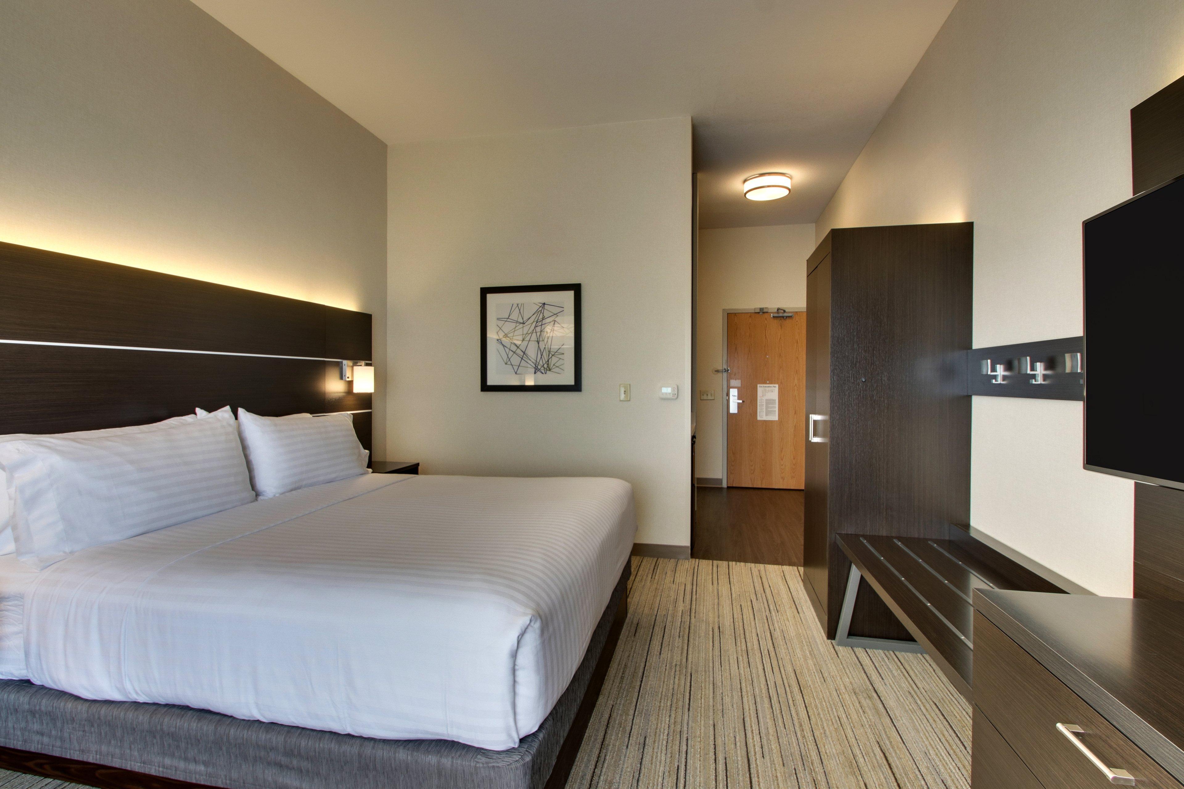 Holiday Inn Express Hotel & Suites Morris By Ihg Buitenkant foto