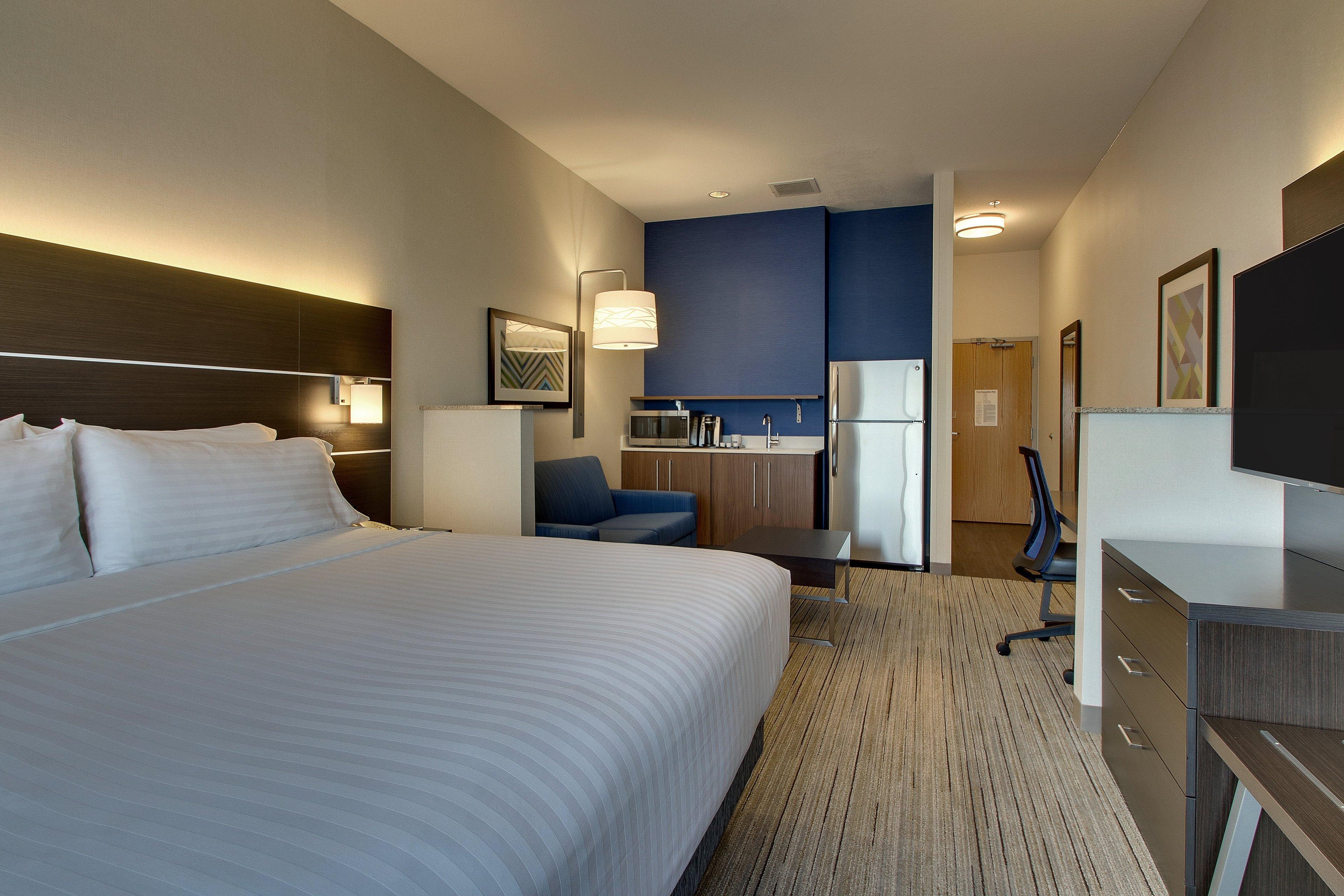 Holiday Inn Express Hotel & Suites Morris By Ihg Buitenkant foto