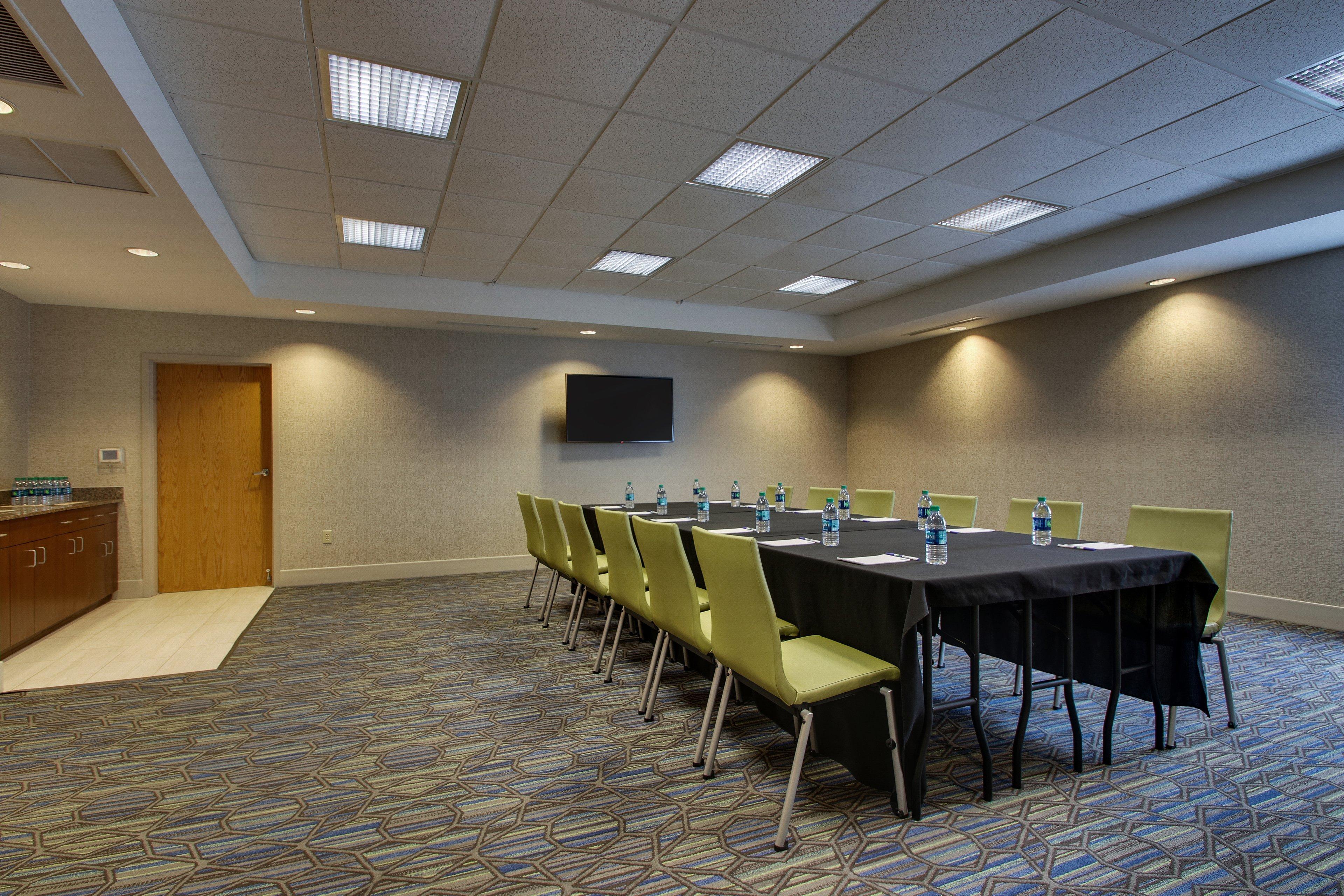 Holiday Inn Express Hotel & Suites Morris By Ihg Buitenkant foto
