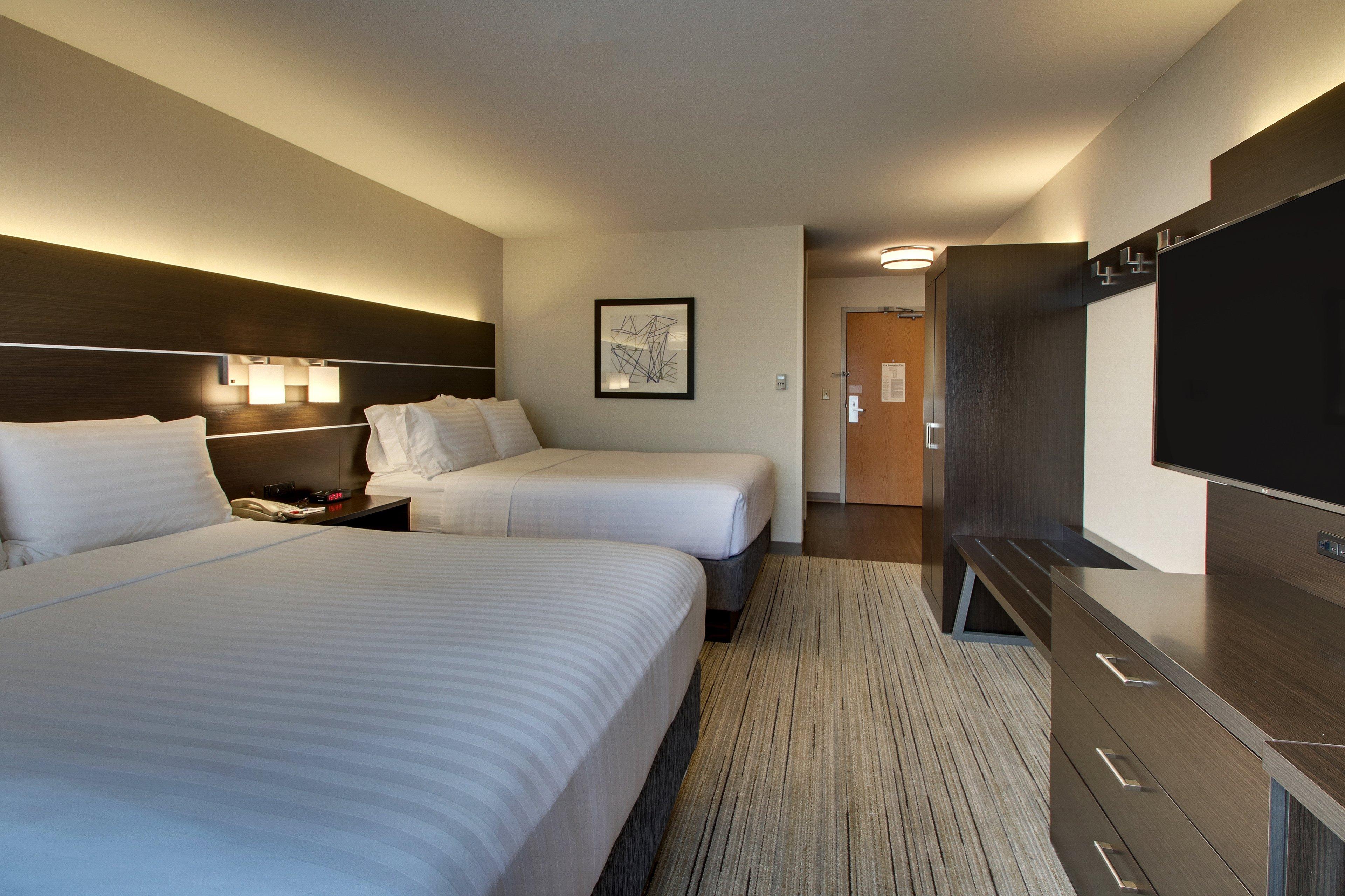 Holiday Inn Express Hotel & Suites Morris By Ihg Buitenkant foto