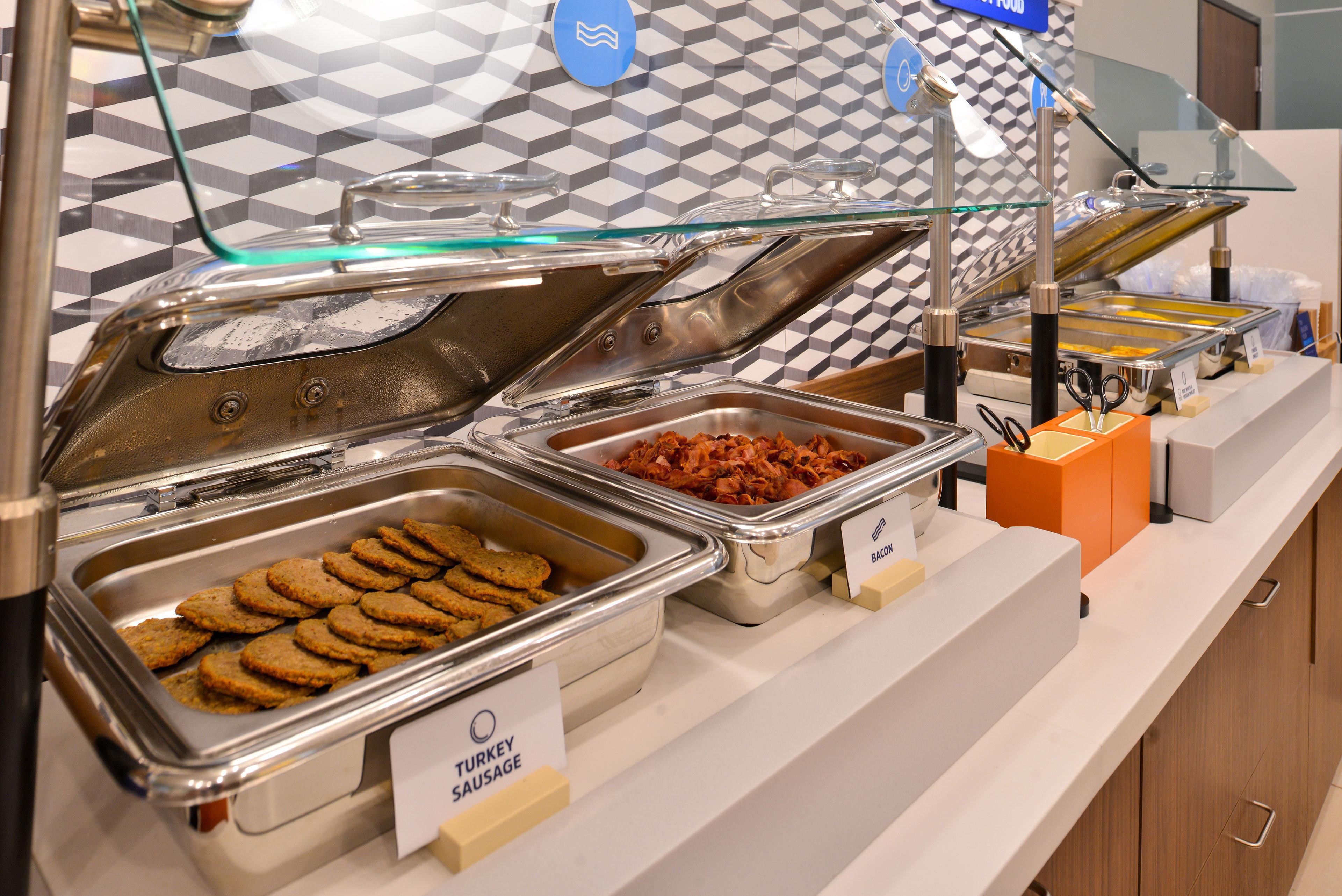 Holiday Inn Express Hotel & Suites Morris By Ihg Buitenkant foto