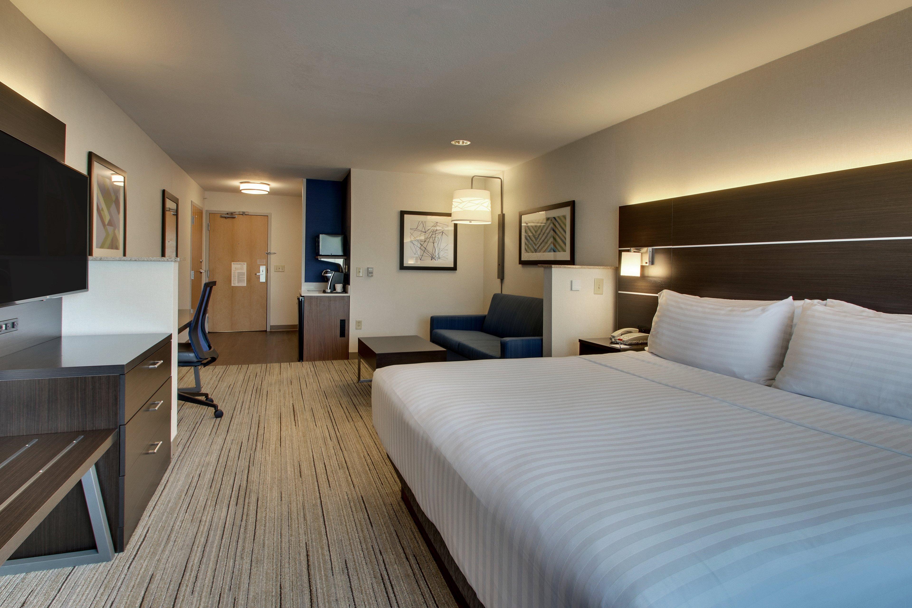 Holiday Inn Express Hotel & Suites Morris By Ihg Buitenkant foto